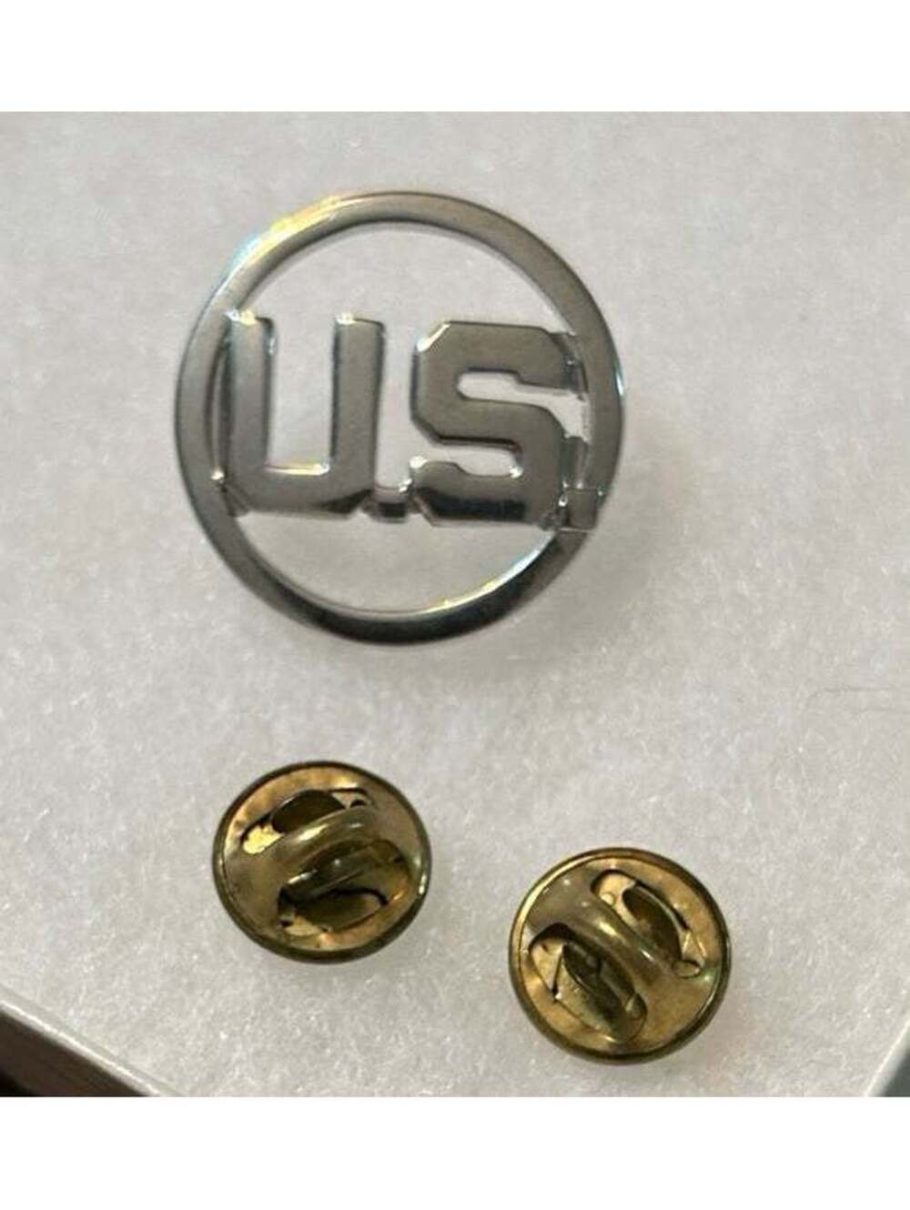 U.S. Military US Collar Insignia Disc Silver Tone Dual Post Clutch Back Pin